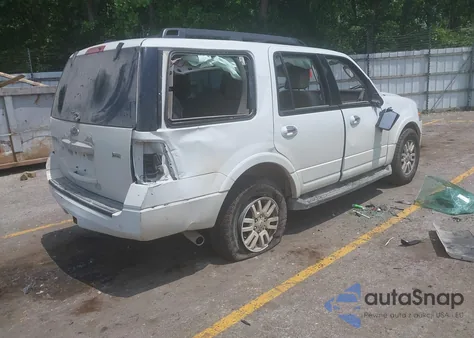 2011 Ford Expedition Xlt z USA, uszkodzony, nr VIN 1FMJU1J52BEF55493